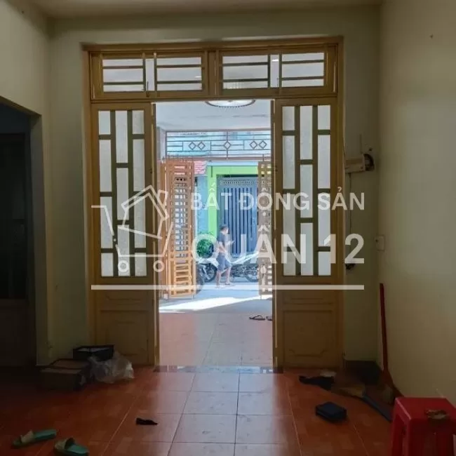 NHÀ QUẬN 12 SÁT MT QUỐC LỘ 1A 1TRỆT 1LẦU GIÁ 3TỶ800