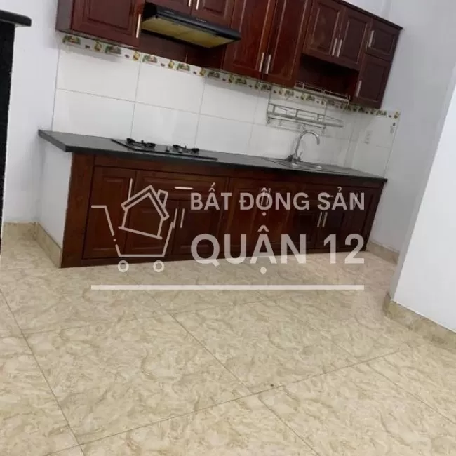 NHÀ Cực ĐẸP,2 LUSXUY ĐẬU CỬA NHÀ, GIÁ CHỈ 4.4 TỶ THẠNH LỘC ,QUẬN 12