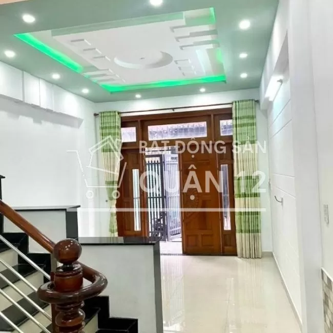 Bán nhà sổ riêng , 1 trệt 1 lầu , hướng đông nam , hẻm xe hơi TL37 .
