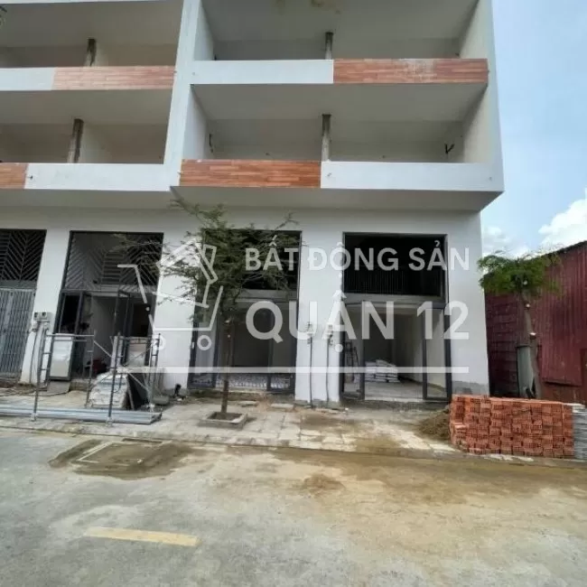 GIẢM NGAY 50TR Bán Nhanh - Nhà 5PN Ngay QL1A