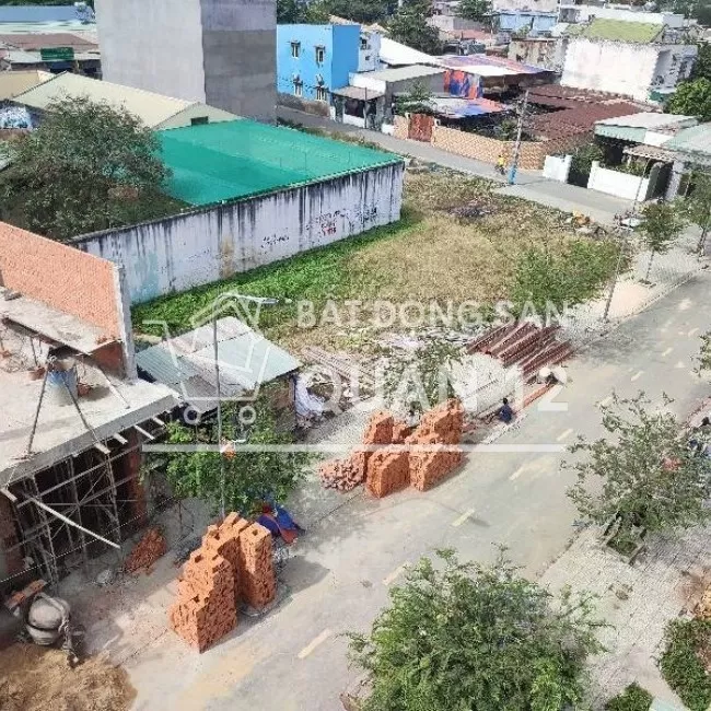 tiện kinh doanh và ở, còn căn cuối tx13 ngay Qlộ1A, 5PN,Thạnh Xuân Q12