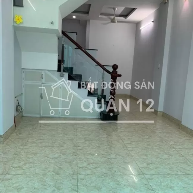 NHÀ QUÁ  ĐẸP,2 LUSXUY ĐẬU CỬA NHÀ, GIÁ CHỈ 4.4 TỶ THẠNH XUÂN ,QUẬN 12