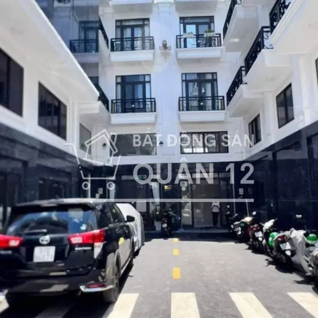 Bán nhà Q 12, sổ hồng, giá rẻ, mới đẹp, ngân hàng hỗ trợ 80%