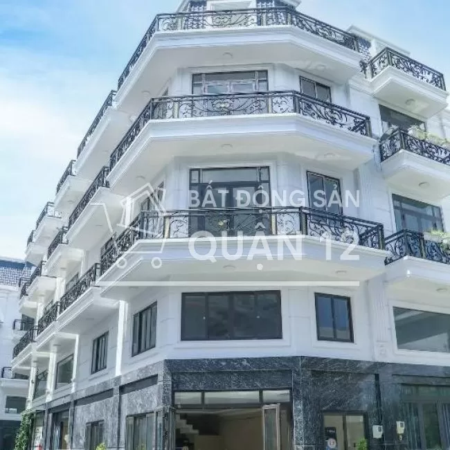 Bán nhà căn góc 2 mặt tiền, sổ hồng riêng, có nội thất vào ở ngay