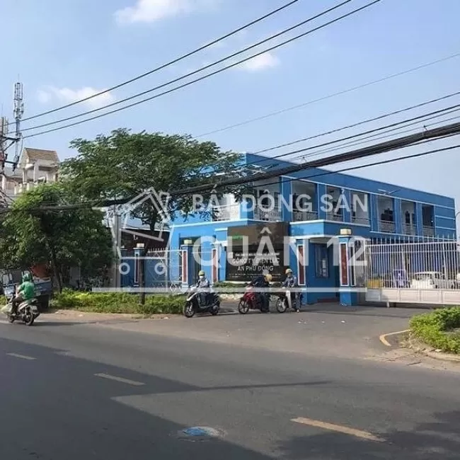 Nhà 3 lầu đẹp, ngang 5m, 110m2, Tô Ký Q12 view PM Quang Trung,  6.8 tỷ