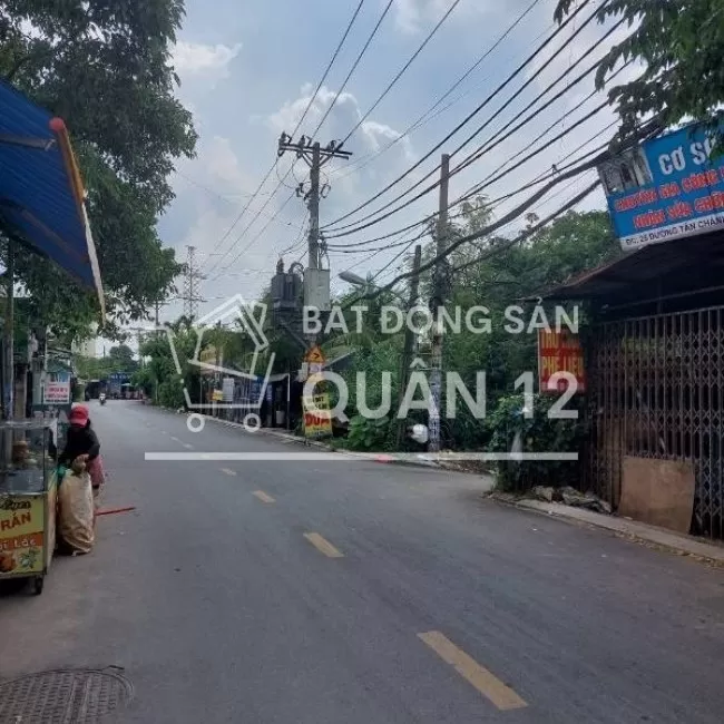 Bán đất mặt tiền quận 12 ngang 10m, giá chỉ hơn 40 triệu m2