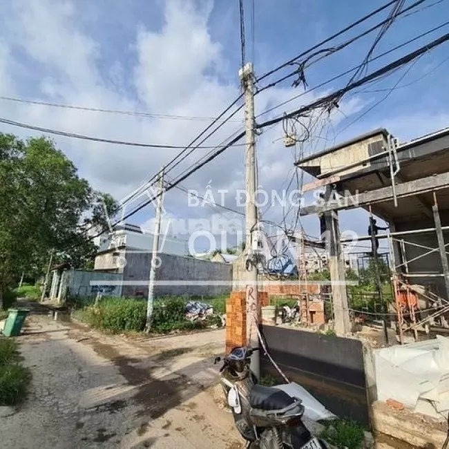 Bán Đất Tặng Nhà, hẻm 140/27/7 Vườn Lài, phường An Phú Đông, Quận 12