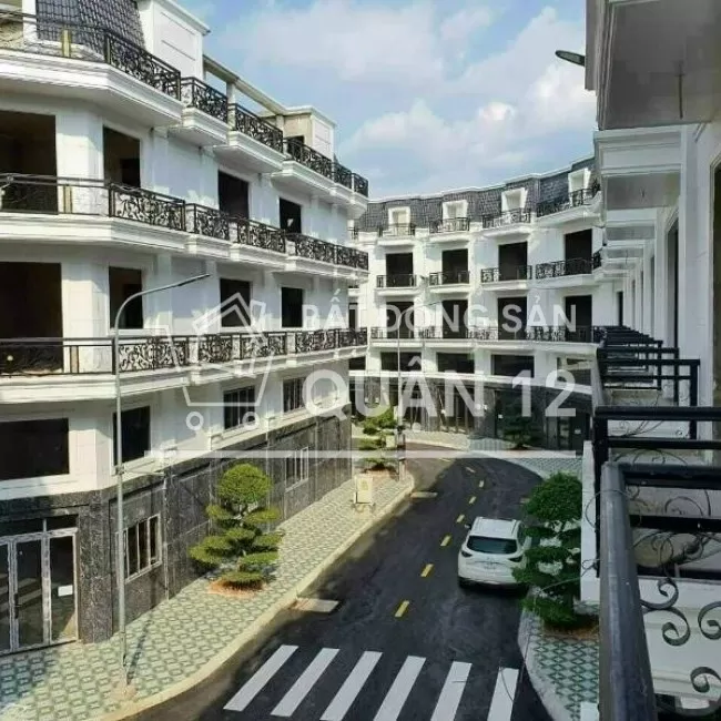 BÁN NHÀ PHỐ VEN SÔNG QUẬN 12- SHR - DỌN VÀO Ở NGAY - ĐÃ HOÀN CÔNG