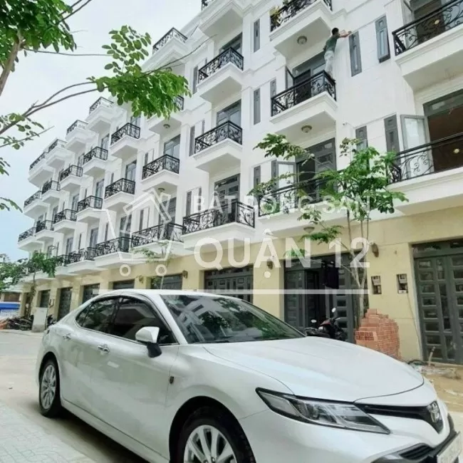Bán nhà Mặt tiền trung tâm Quận 12, Hà Huy Giáp nối dài Tô Ngọc Vân