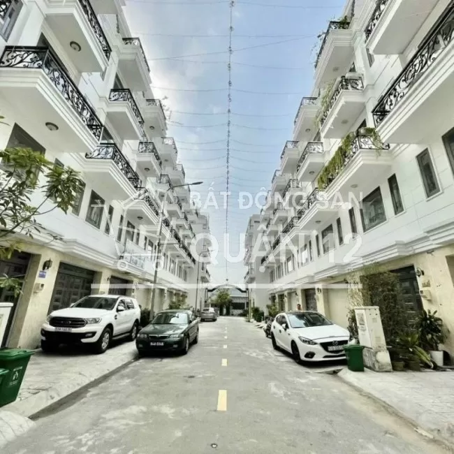 Bán nhà Mặt tiền trung tâm Quận 12, Hà Huy Giáp nối dài Tô Ngọc Vân