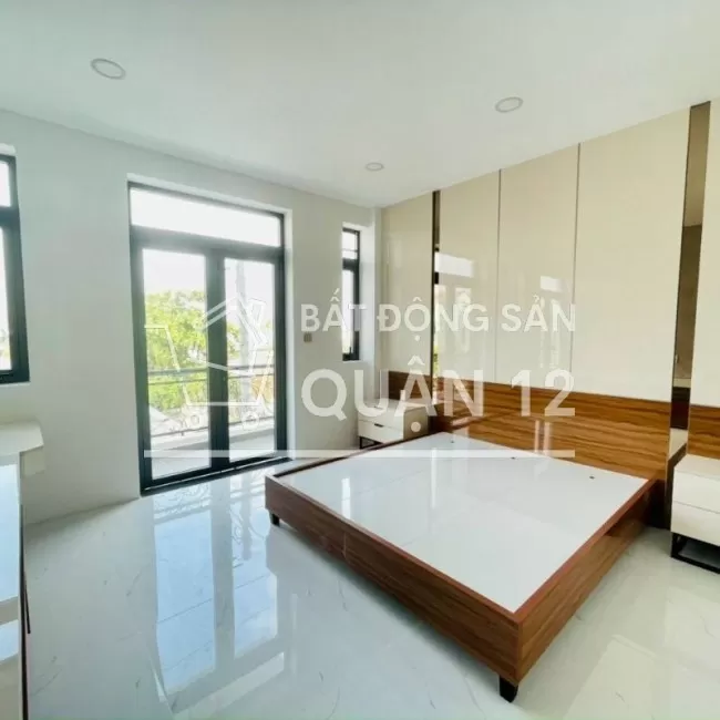 Bán nhà Mặt tiền trung tâm Quận 12, Hà Huy Giáp nối dài Tô Ngọc Vân