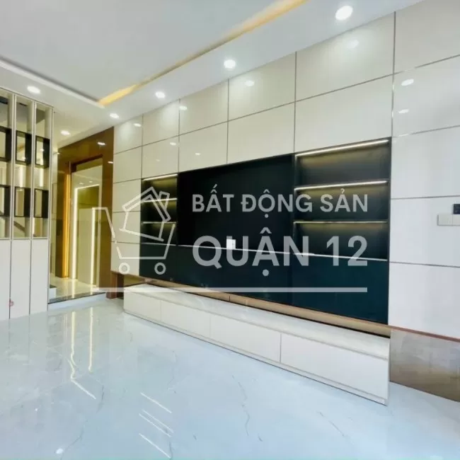 Bán nhà Mặt tiền trung tâm Quận 12, Hà Huy Giáp nối dài Tô Ngọc Vân