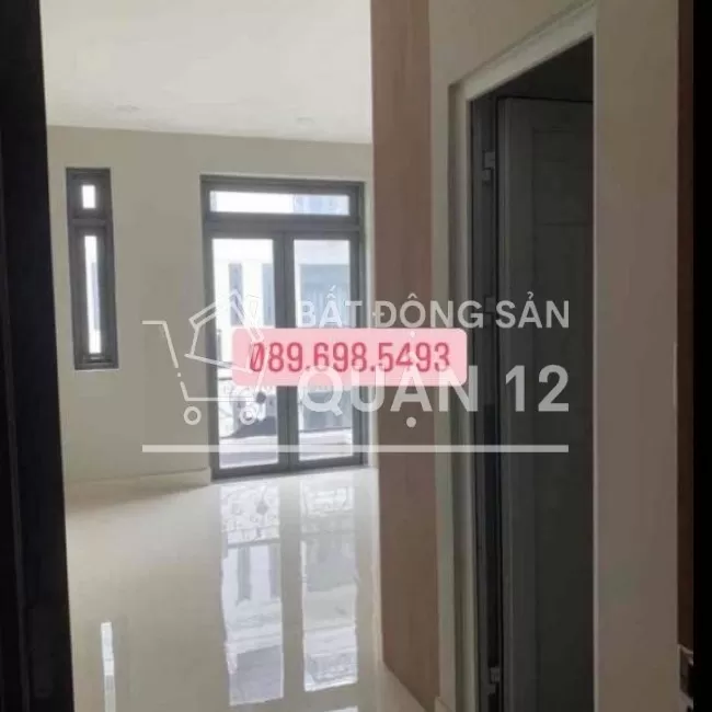 Cần tiền ra gấp căn 1 trệt 3 lầu 1 tum 4 PN 4 WC giá chỉ từ 4 tỷ 85 TL
