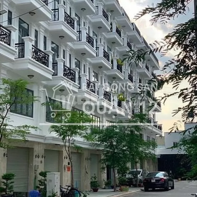 Nhà Phố Châu Âu Cao Cấp Liền Kề Gò Vấp Sổ Riêng