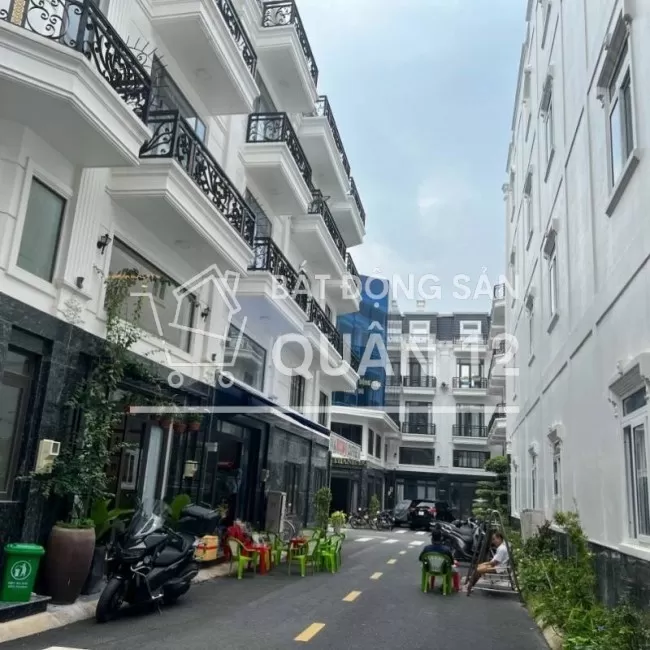 Bán nhà phố liền kề sổ hồng sẵn 