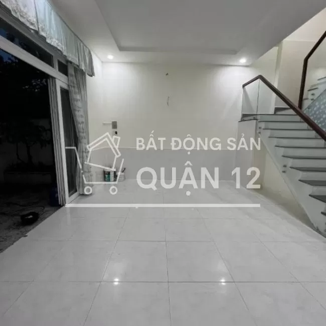 nhà quận 12 ngã tư ga vào hà huy giáp 1 lầu 