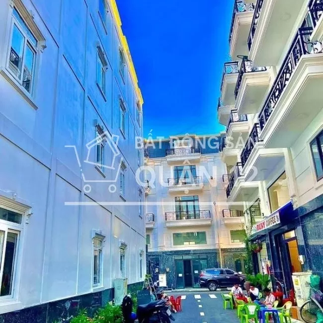 NHÀ PHỐ SHR 2 MẶT HƯỚNG SÔNG Q12