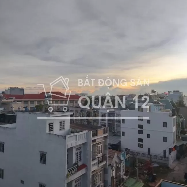 Nhà 1 trệt 3 lầu quận 12 đường thông 8m nhà đẹp