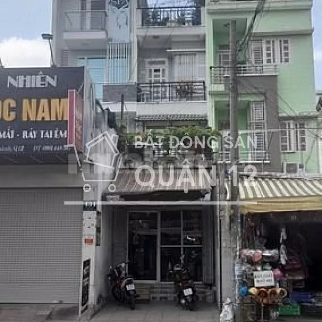 Bán nhà gấp mặt tiền Nguyễn Ảnh Thủ, quận 12