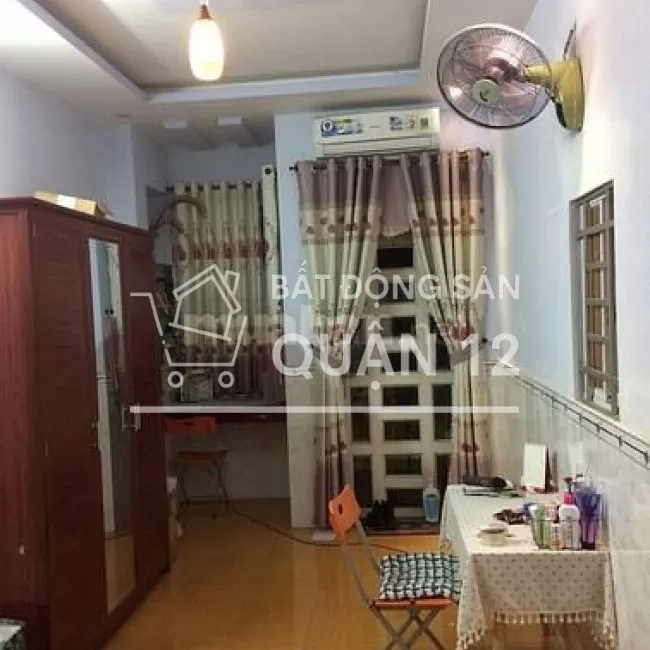 Bán nhà gấp mặt tiền Nguyễn Ảnh Thủ, quận 12