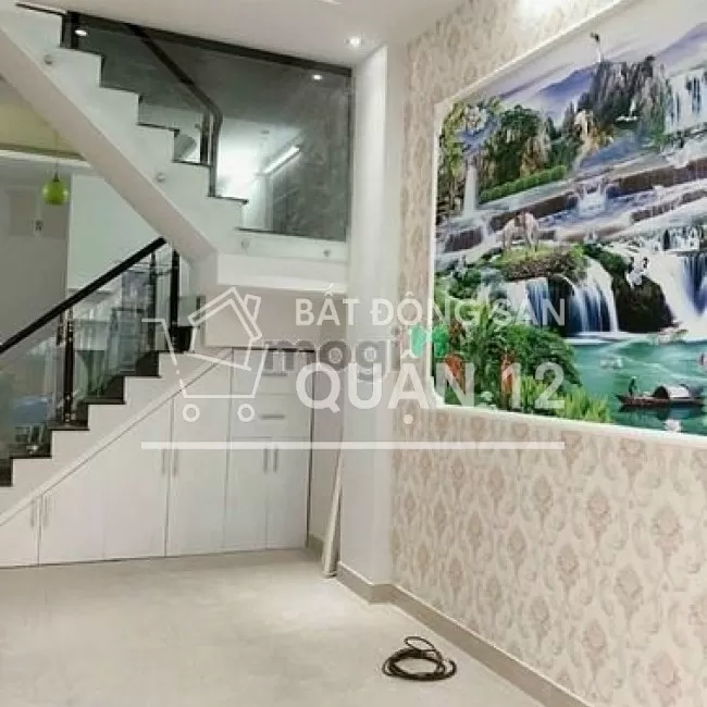 Bán nhà Nguyễn Văn Quá - Gần nhà hàng Đông Phương, DT 4x13m, 1,730tr