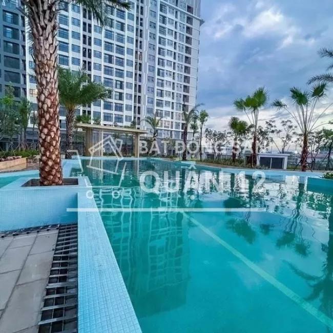 Bán nhanh căn shophouse kinh doanh cho thuê tháng 35 triệu.