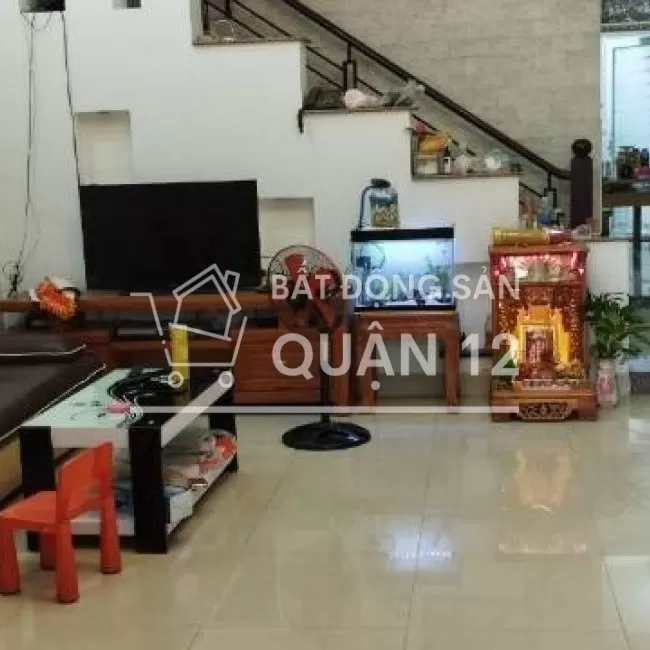Cần bán gấp nhà QL1A,Thạnh Xuân, Q.12 giá rẻ diện tích lớn 100m2