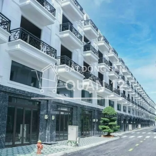 Nhà phố Châu Âu 1T3L, diện tích sử dụng 320m, sang tên công chứng ngay