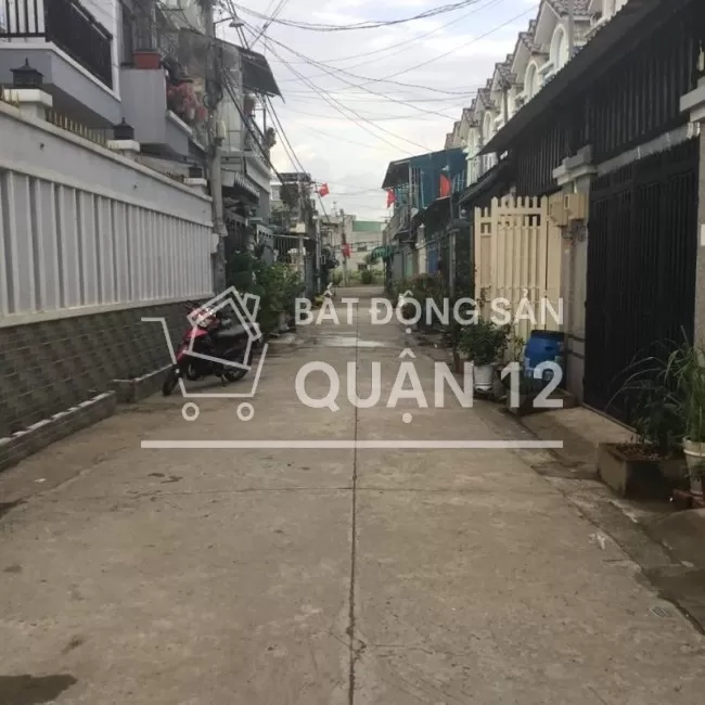 Bán nhà phường Thạnh Lộc, quận 12 gần Ngã Tư Ga