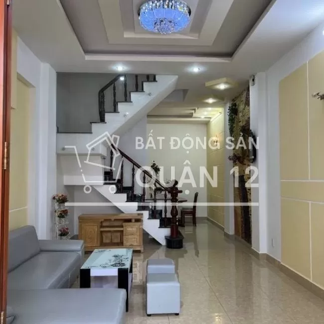Bán nhà sổ riêng , Thạnh Xuân 25 , : 4 x 15 m2 , 1 trệt 1 lầu , hxh  .