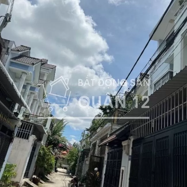 Bán nhà sổ riêng , Thạnh Xuân 25 , : 4 x 15 m2 , 1 trệt 1 lầu , hxh  .