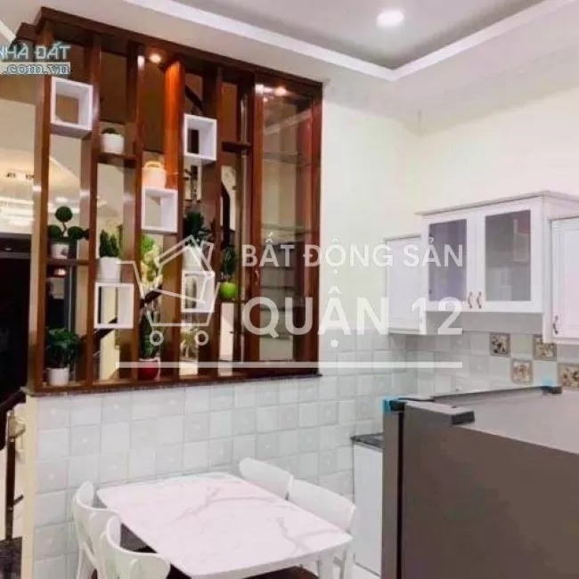 BÁN NHÀ 1 TRỆT 2 LẦU , 1 Lửng , 1 SÂN THƯỢNG QUẬN 12 TPHCM
