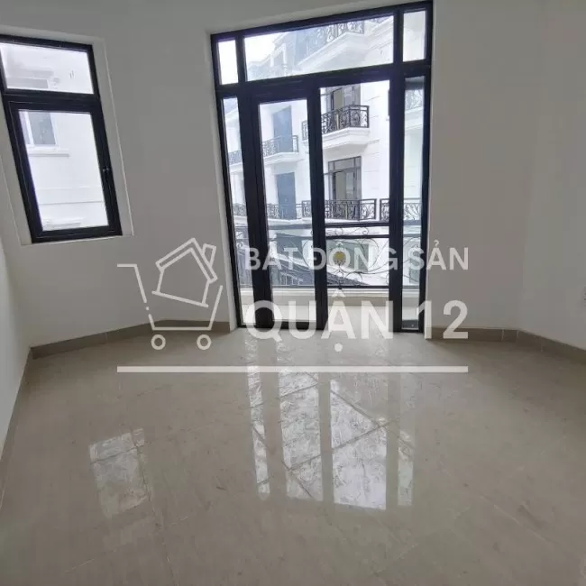 Khu nhà phố HOT gần Cao Đẳng Điện Lực Q.12