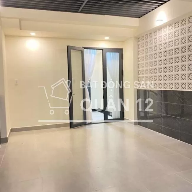   Bán nhà ngay mặt tiền đường Tô Ngọc Vân 3Tỷ3 SHR