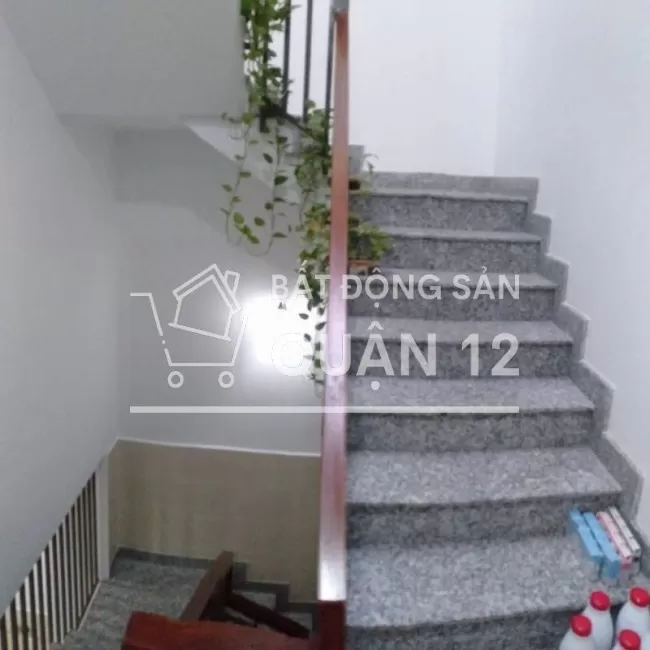 nhà mới xây dựng cần bán đường Trường Chinh, Tân Thới Nhất, Quận 12.