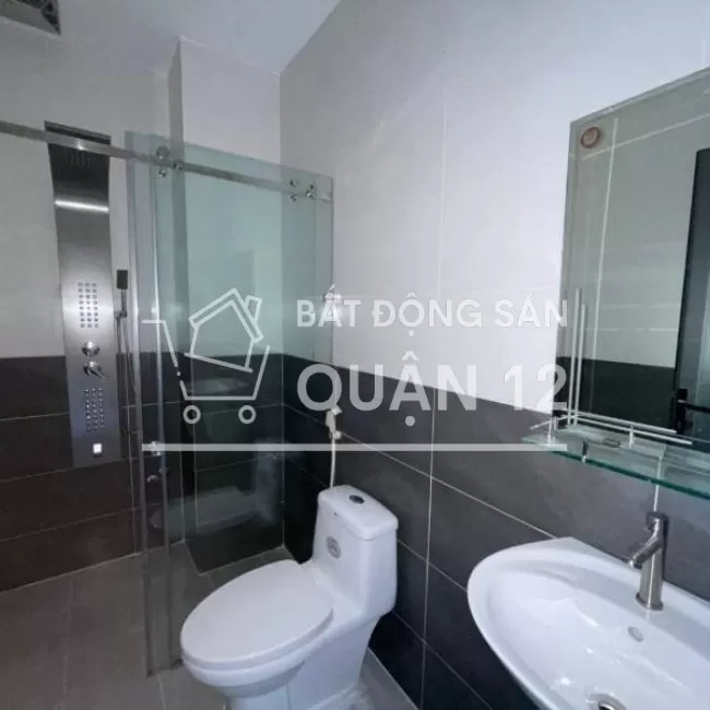 Bán nhà 3 lầu view Công Viên, Hồ Bơi.liền kề cầu sắt An Phú Đông. 