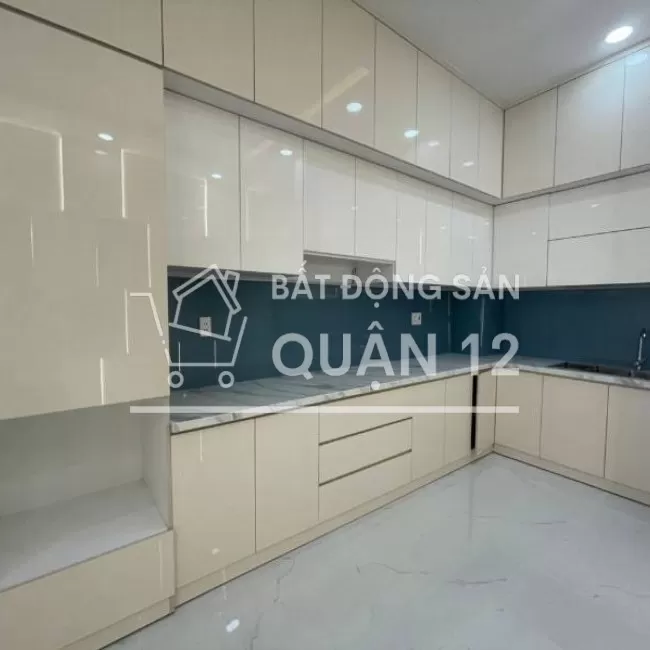 Bán nhà 3 lầu view Công Viên, Hồ Bơi.liền kề cầu sắt An Phú Đông. 