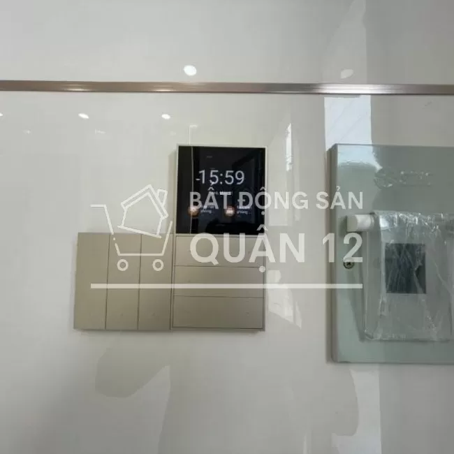 Bán nhà 3 lầu view Công Viên, Hồ Bơi.liền kề cầu sắt An Phú Đông. 