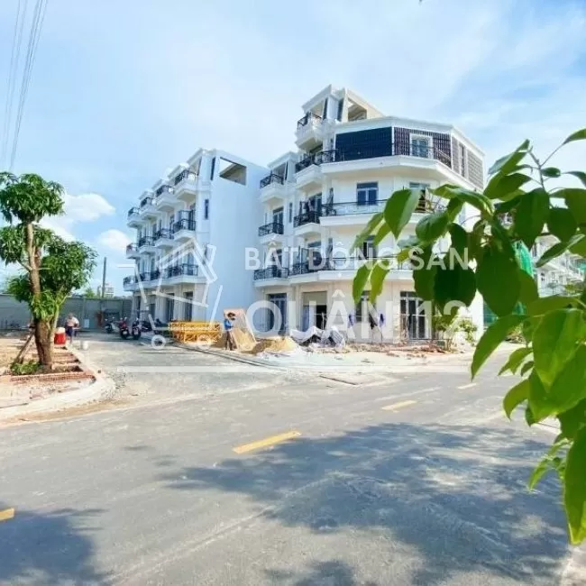 Khu nhà phố Vườn Lài Garden 1T 3L, khu Compound có hồ bơi và công viên