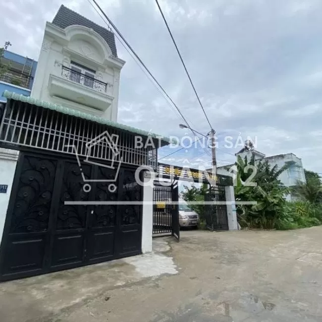 Bán đất MT Thạnh Xuân 25 , Đường dự phóng 30 trước nhà, giá 4,5 tỷ
