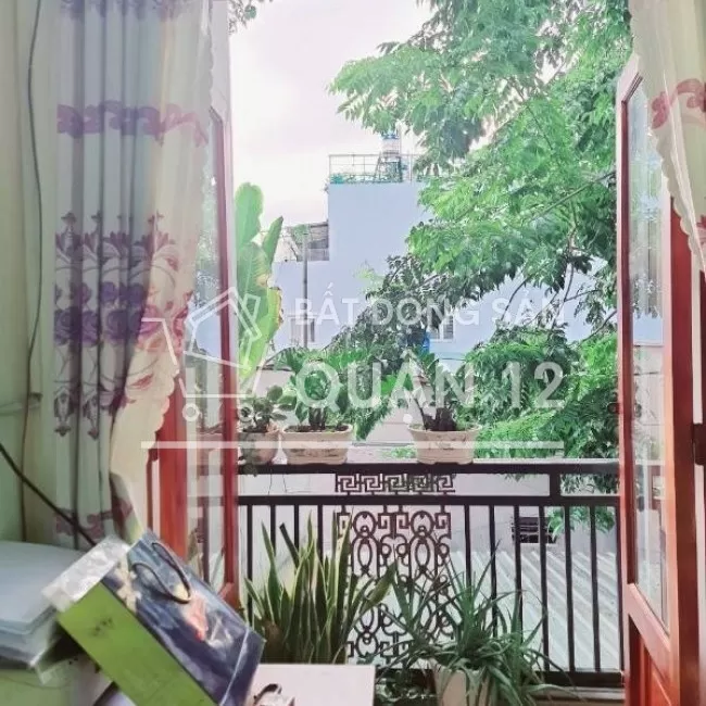 Bán nhà Tân Chánh Hiệp 33 Quận 12. Hẻm ô tô 135m2. 4,5 tỷ.