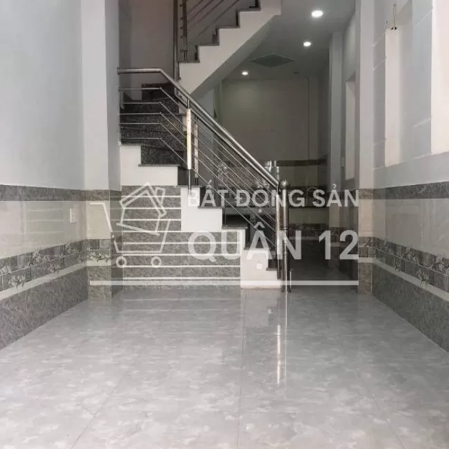 Hẻm 1 sẹc - Sát mặt tiền - Dương Thị Mười - Tân Chánh Hiệp - Quận 12