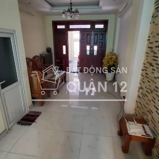 Nhà 2 lầu đường hà huy giáp , hẻm 6m , 4*18m , 4,88 tỷ , 3pn ,4wc .