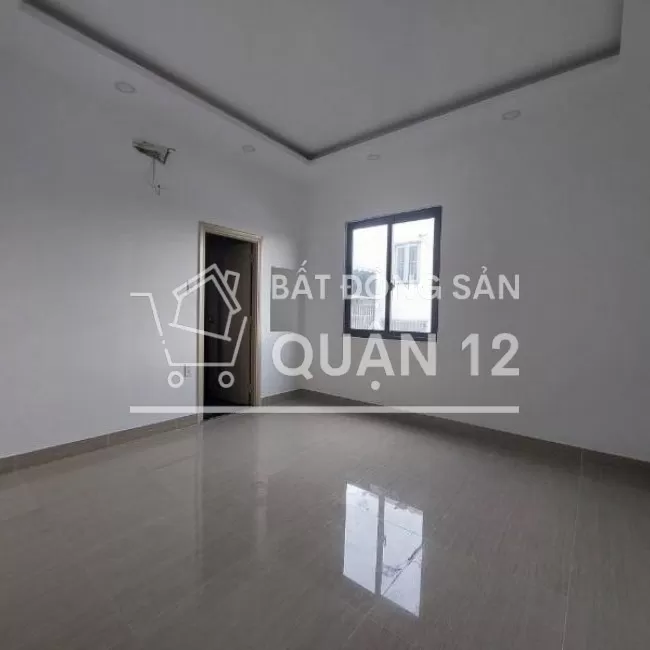 Bán nhà mới trệt 3 lầu gần Ngã Tư Ga Q12 giáp Gò Vấp chỉ 2,5 tỷ sở hữu