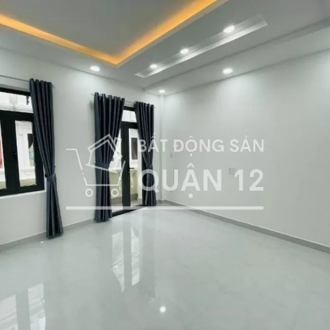 Nhà 3 lầu đường Hà Huy Giáp gần UBND Thạnh Lộc 4x16m có sổ hồng riêng