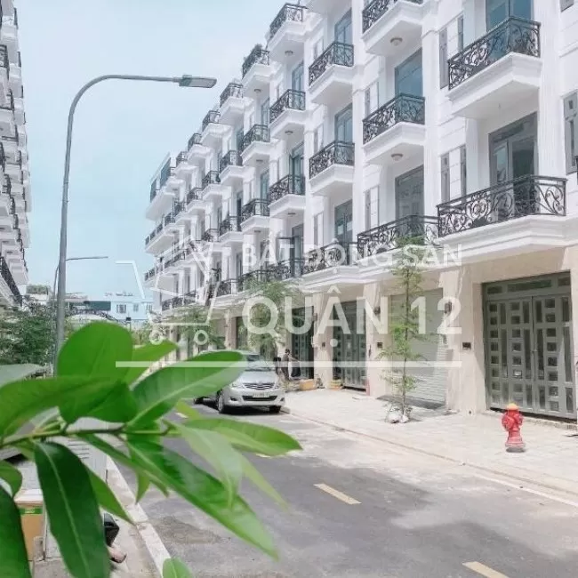 KDC Bảo Thịnh- nhà 5 tầng có thang máy đường Hà Huy Giáp giá 4.8 tỷ