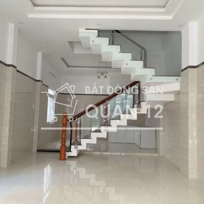 Nhà Phố 1 trệt 3 lầu 1 sân thượng ngay trường cao đẳng điện lực.