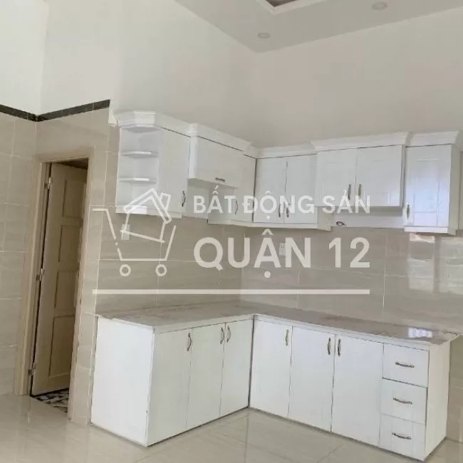 Nhà Phố 1 trệt 3 lầu 1 sân thượng ngay trường cao đẳng điện lực.
