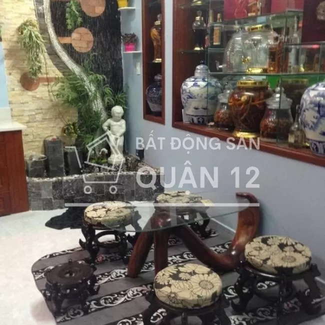Bán gấp nhà hà huy giáp, quận 12, hẻm xe hơi, 66m2, giá 5.5 tỷ