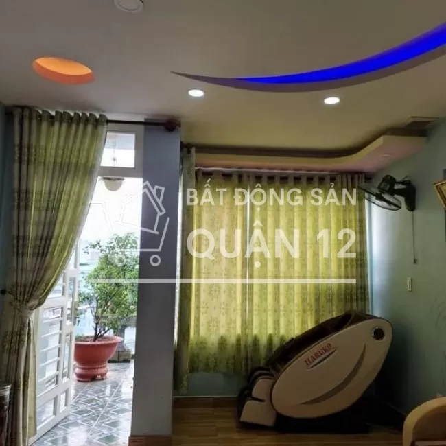 Bán gấp nhà hà huy giáp, quận 12, hẻm xe hơi, 66m2, giá 5.5 tỷ